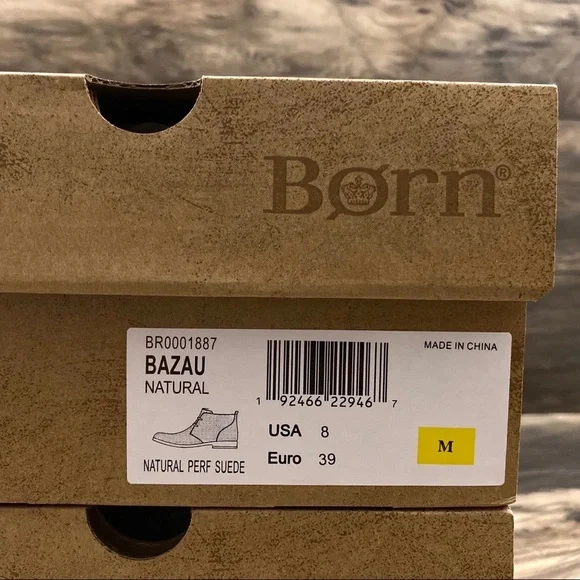 NIB Born Bazau Perforated Suede Ankle Chukka Boot - Picture 10 of 11